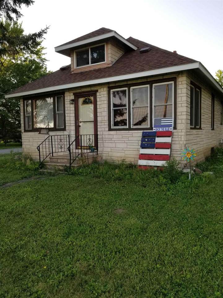 10504 Drake Court - Photo 1