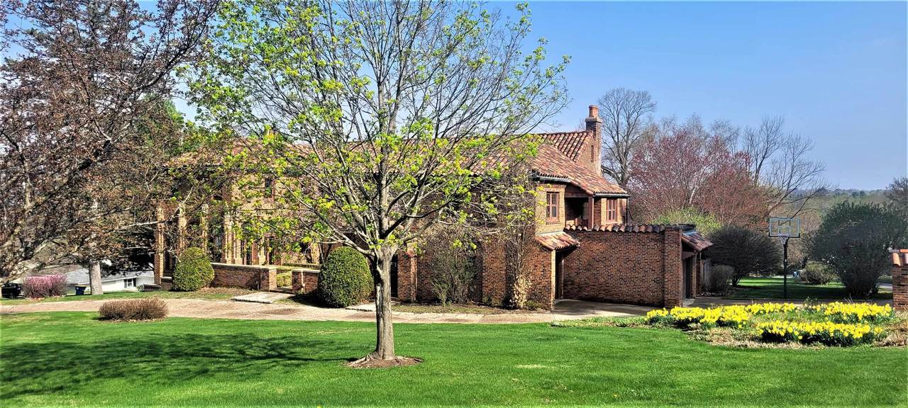 1206 Highland Park Boulevard - Photo 1