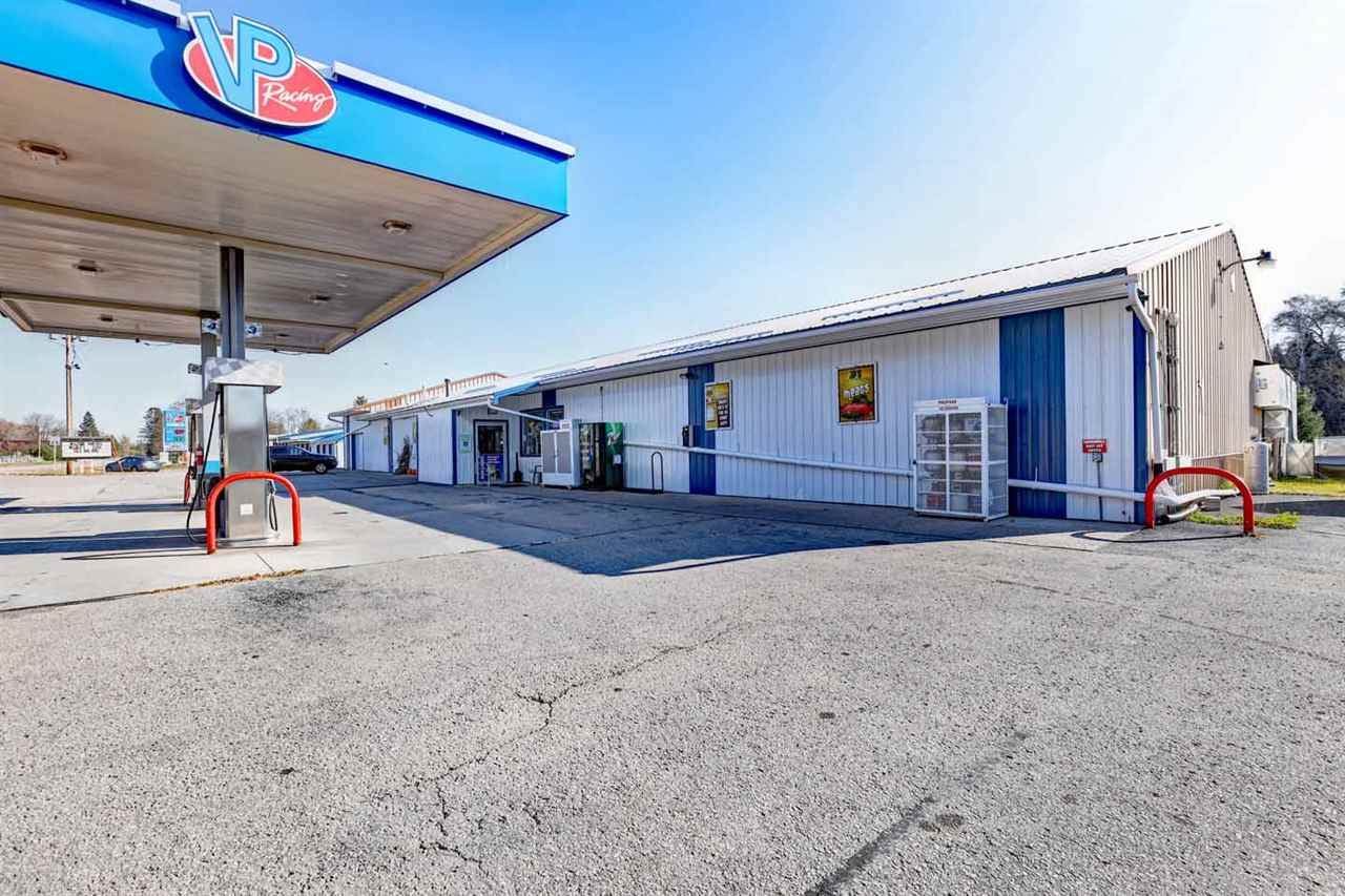 104 Railroad Street - Photo 1
