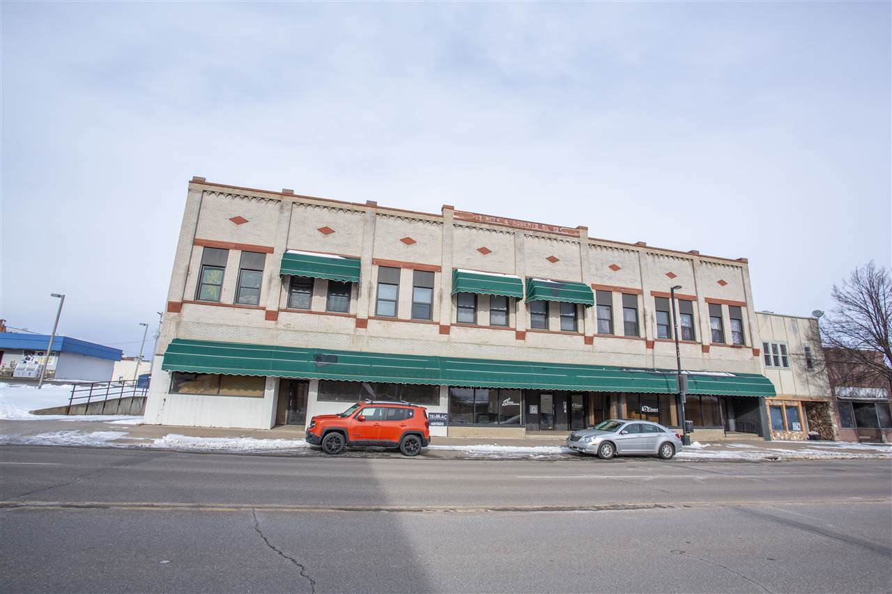 614 5TH AVENUE - Photo 1