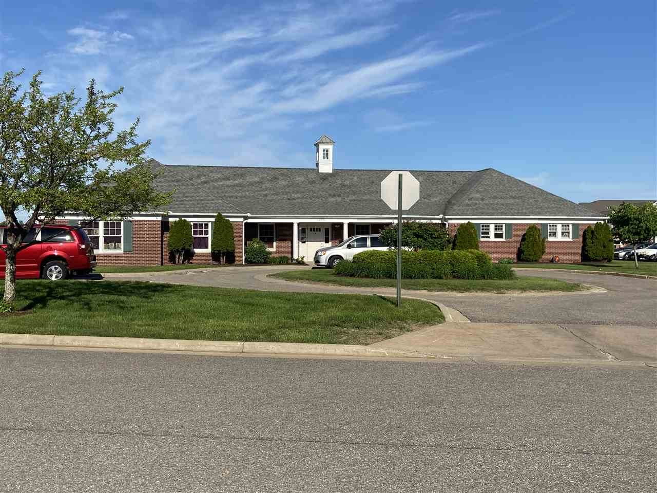 3404 Cross Pointe Boulevard - Photo 1