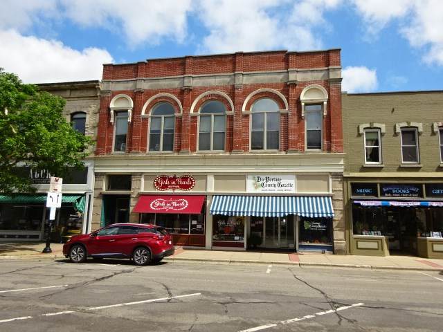 1024 Main Street - Photo 1