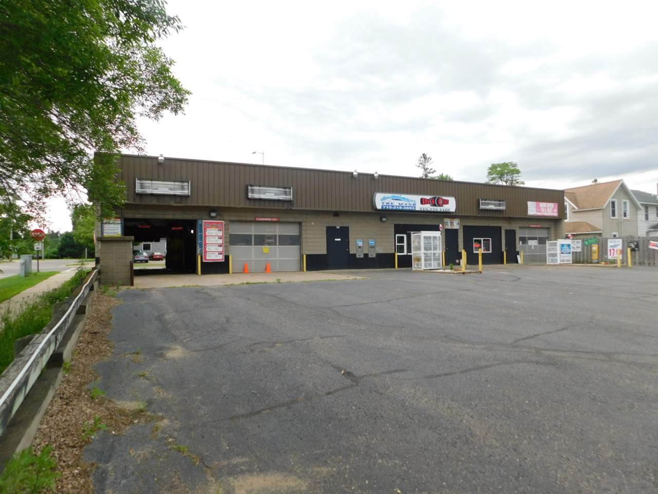 701 2ND STREET - Photo 1