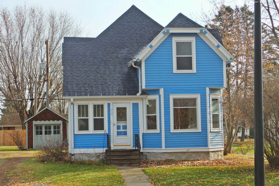 218 4TH STREET - Photo 1