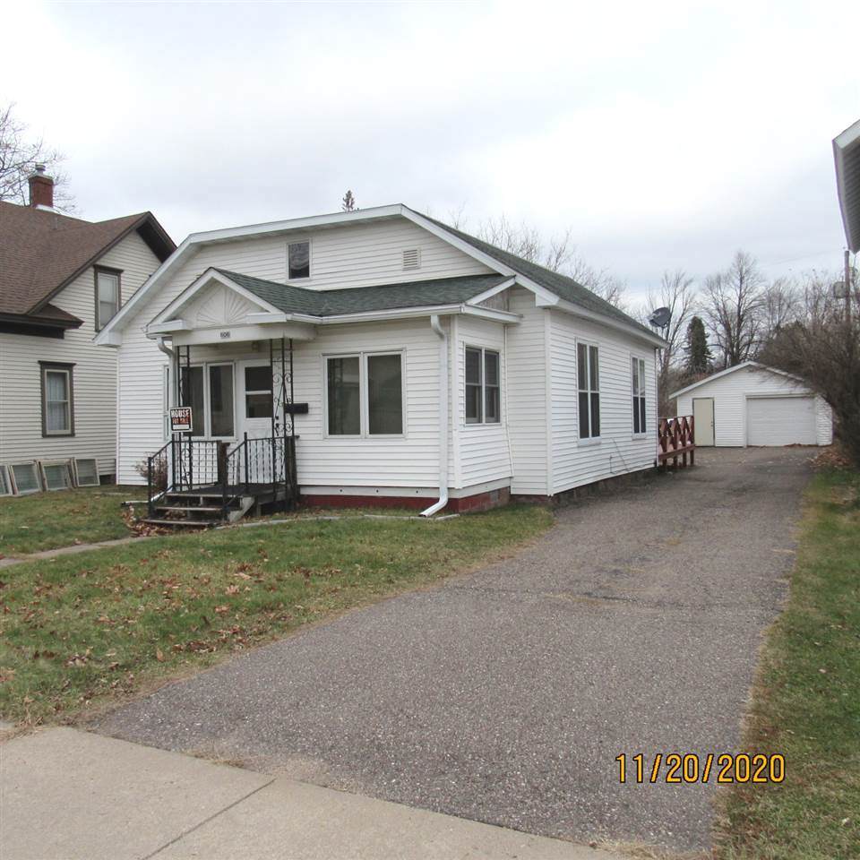 606 1ST STREET - Photo 1
