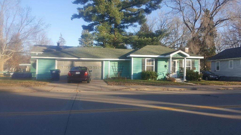2509 6TH STREET - Photo 1