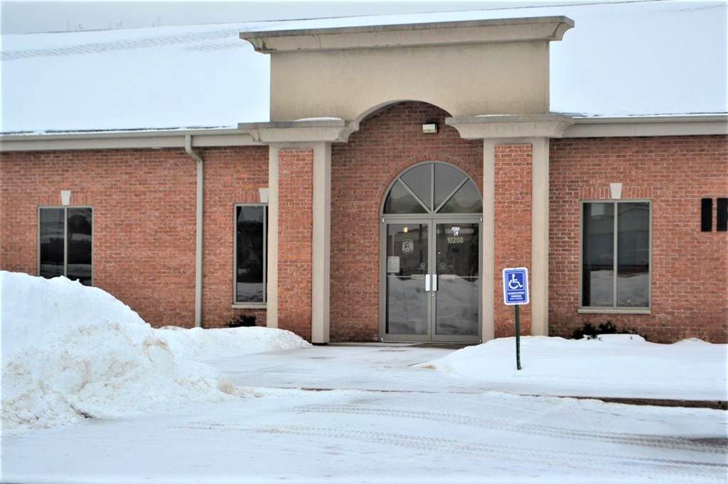 10208-Suite E Park Plaza - Photo 1