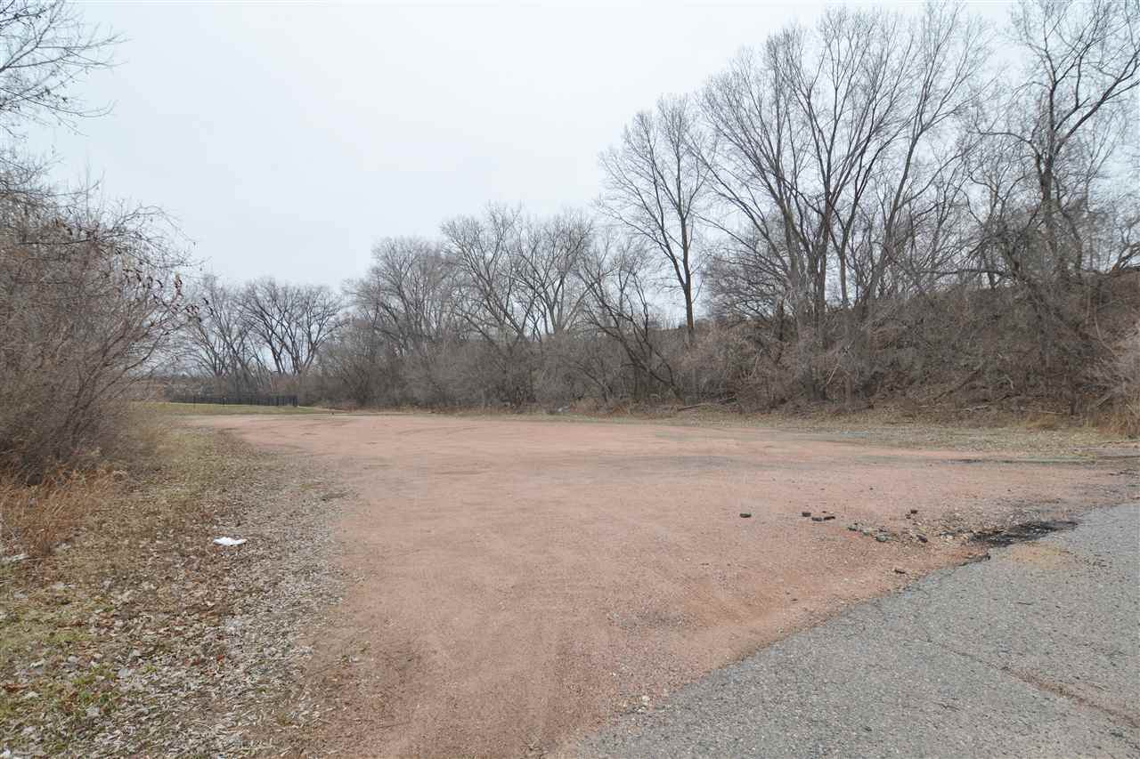 218 4TH STREET - Photo 1