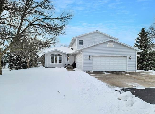1034 Chapel Street - Photo 1