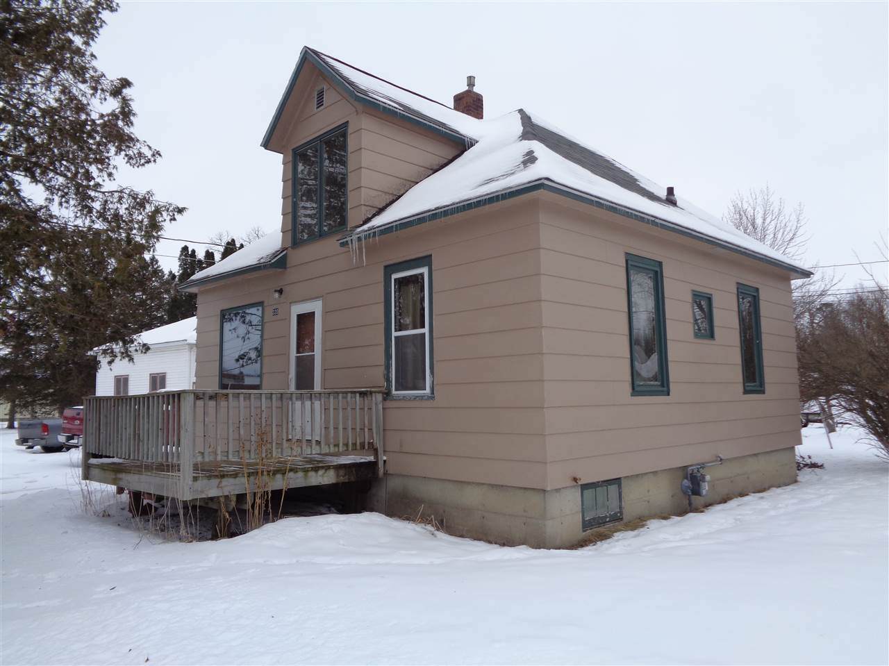 320 Perkins Street - Photo 1