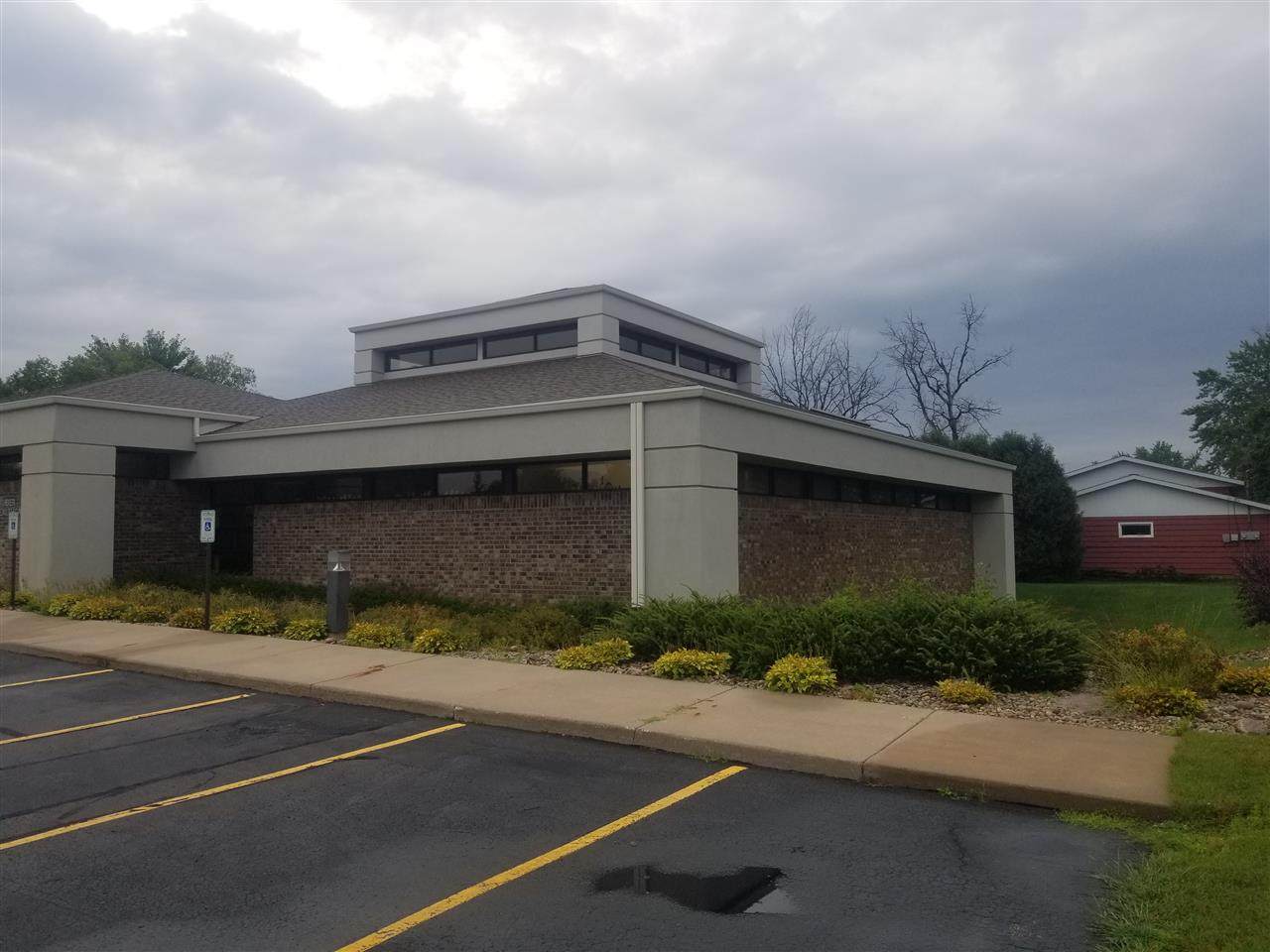 1210 Parkwood Drive - Photo 1