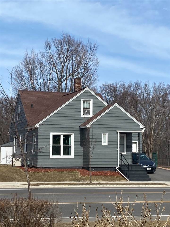 216 Thomas Street - Photo 1