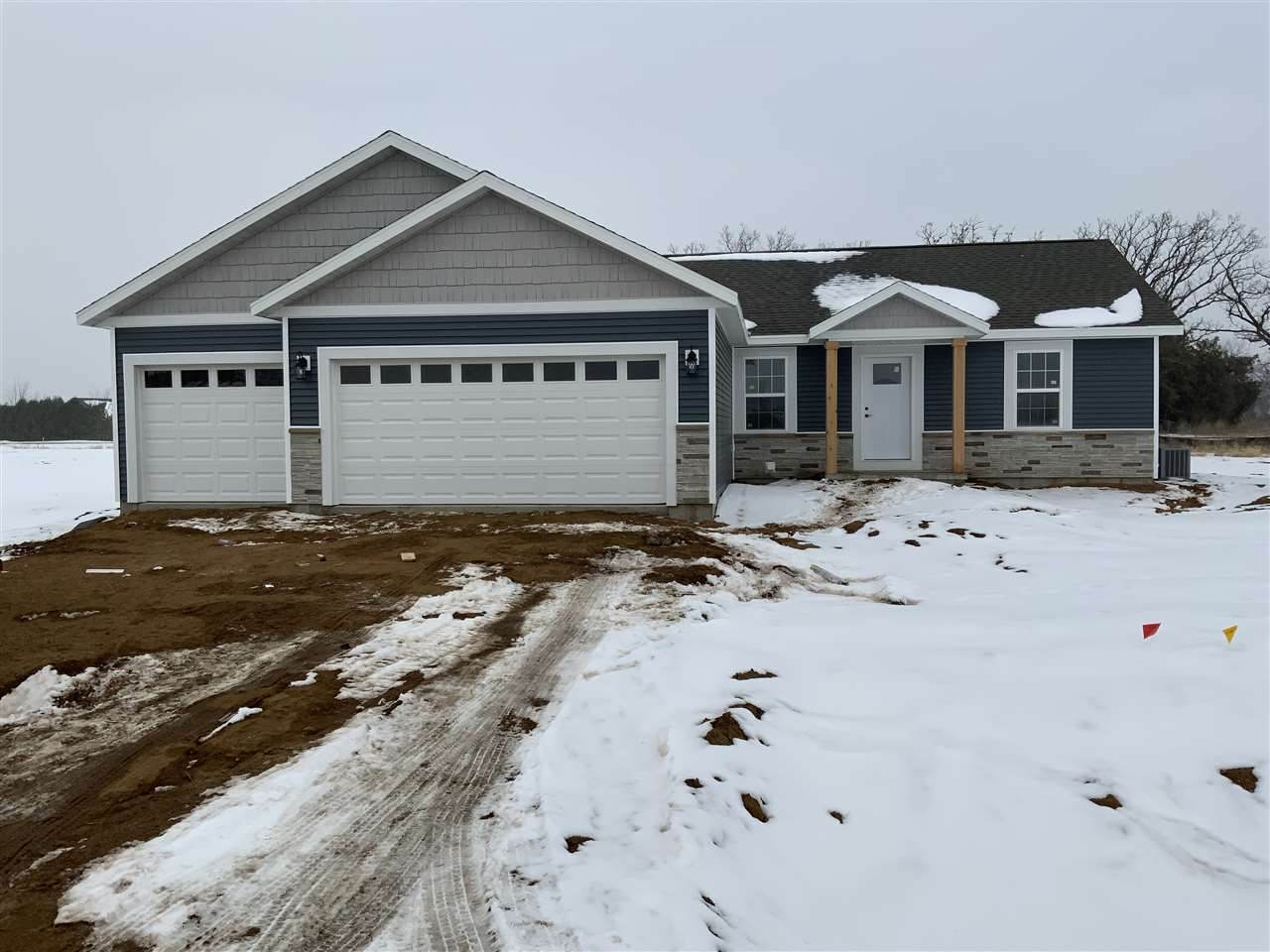 515 Woodland Circle - Photo 1