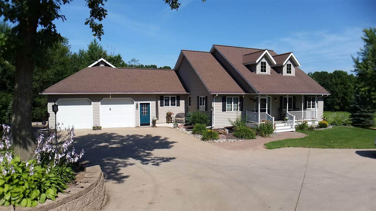 2004 Sonnentag Road - Photo 1