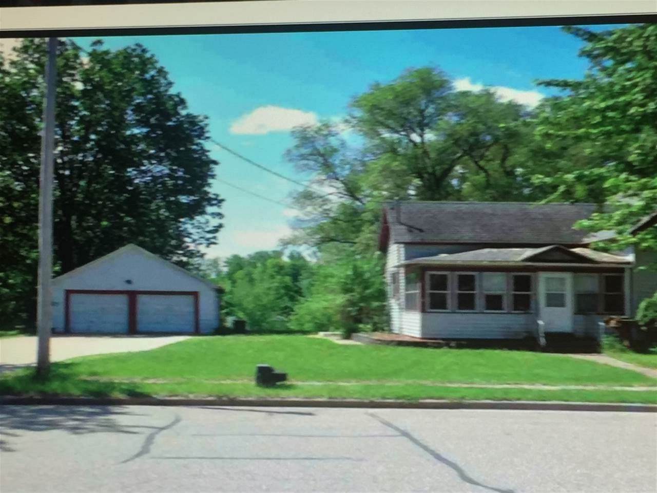 125 Wood Avenue - Photo 1