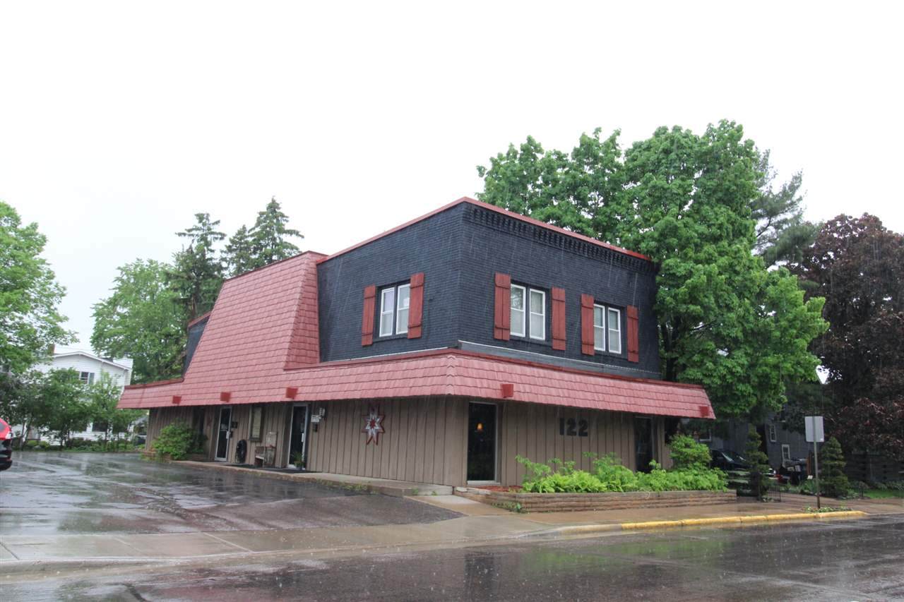 122 8TH STREET SOUTH - Photo 1
