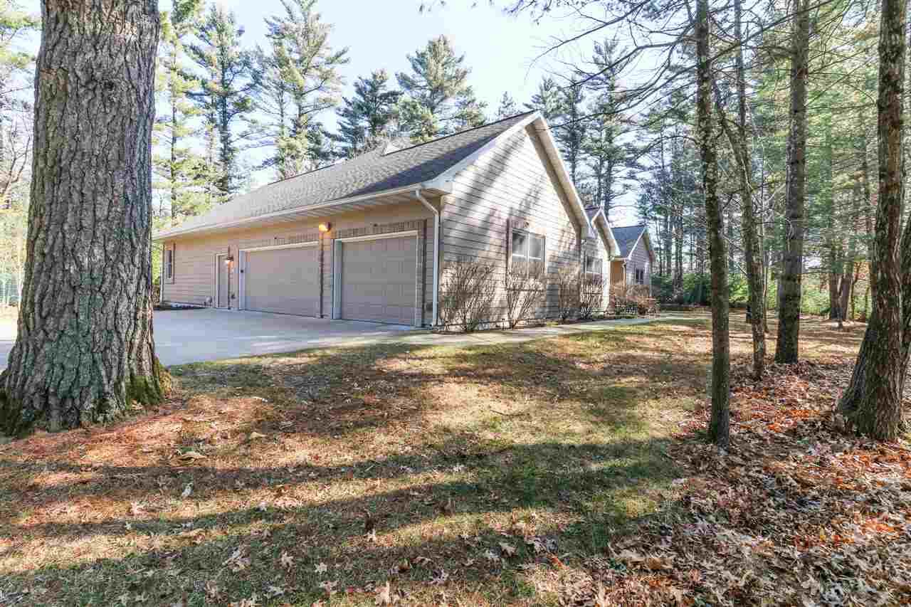 2410 Crystal Lane - Photo 1