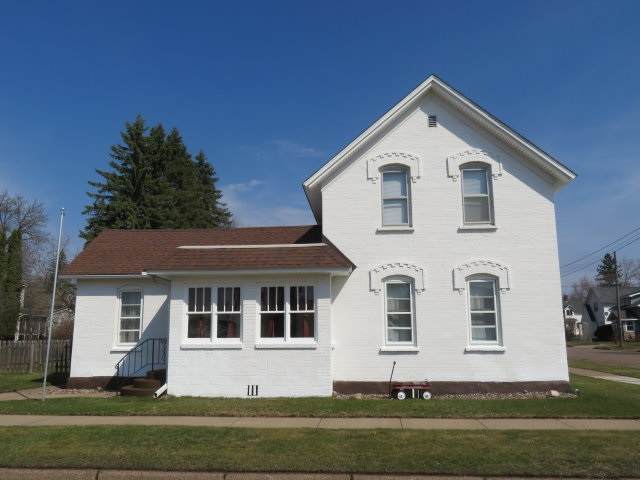 1504 1ST STREET - Photo 1