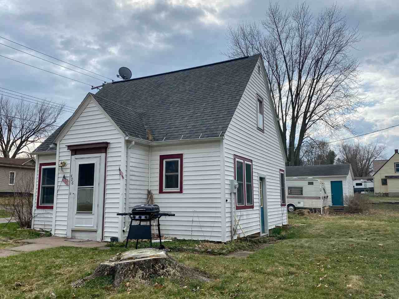 408 Oak Street - Photo 1