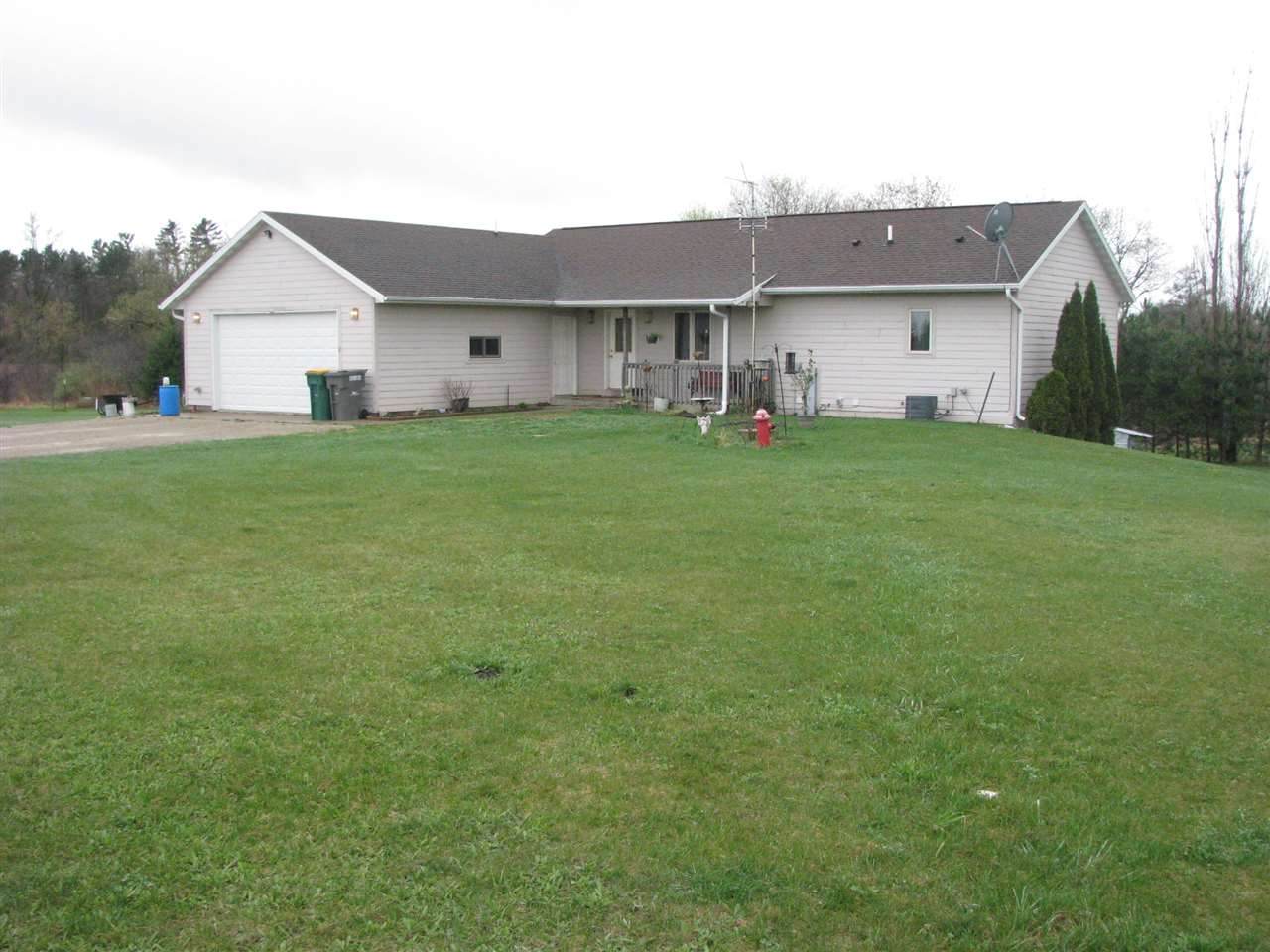 E1209 County Road V - Photo 1
