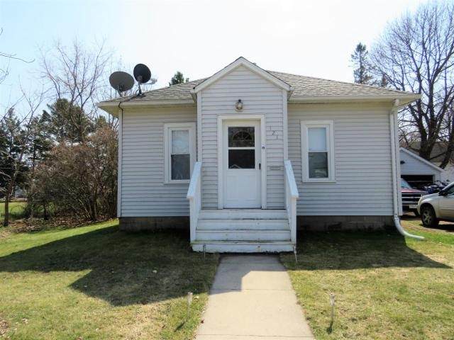121 6TH AVENUE - Photo 1