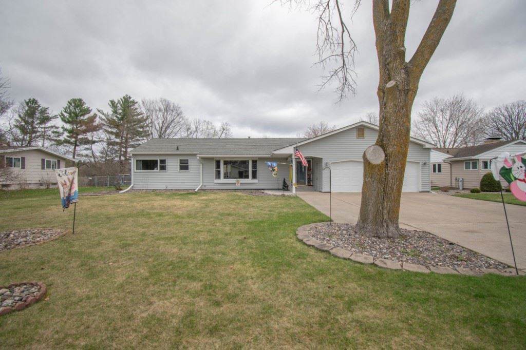 2711 Glen Drive - Photo 1