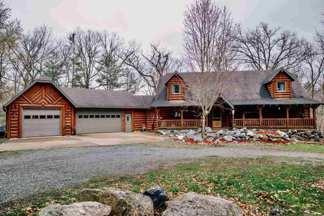 W6001 Maple Road - Photo 1
