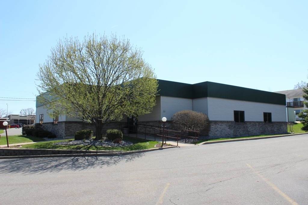409 Chestnut Avenue - Photo 1
