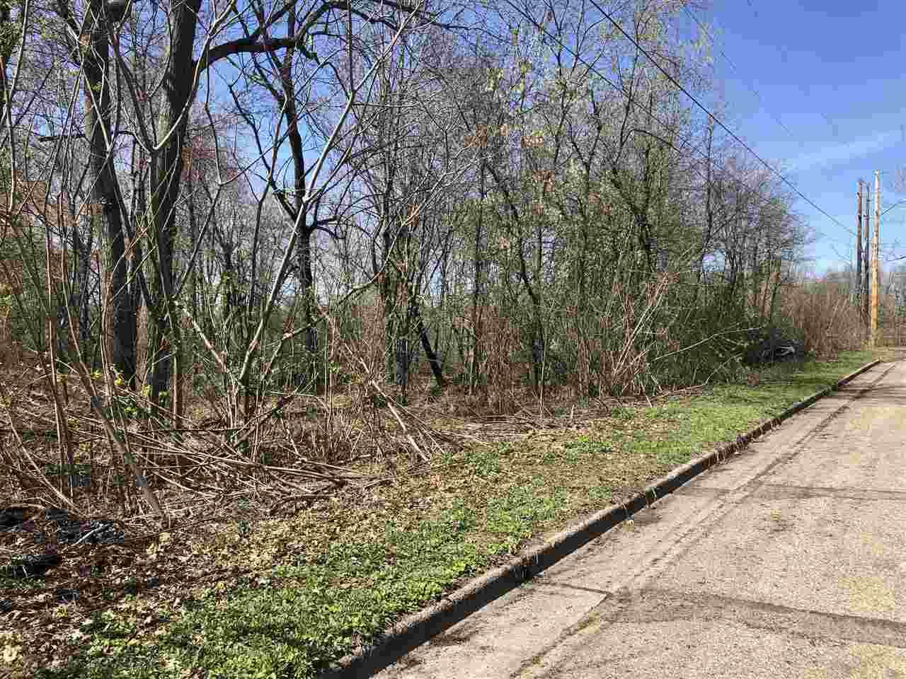 1341 16TH STREET NORTH - Photo 1