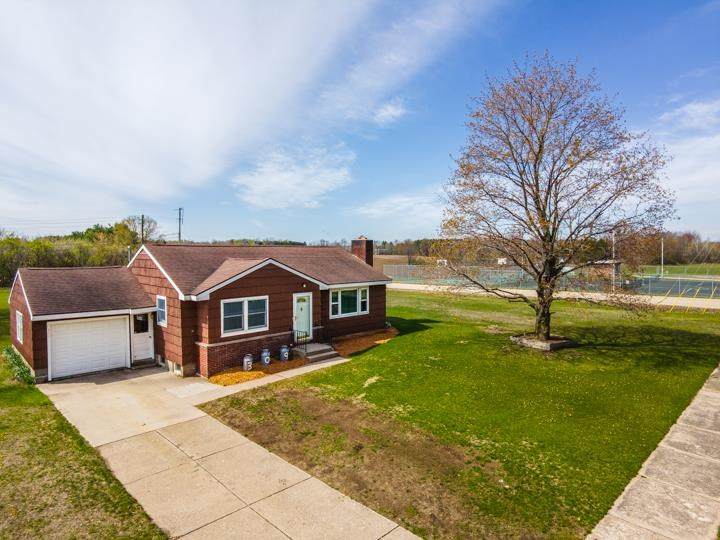 309 Sunrise Road - Photo 1