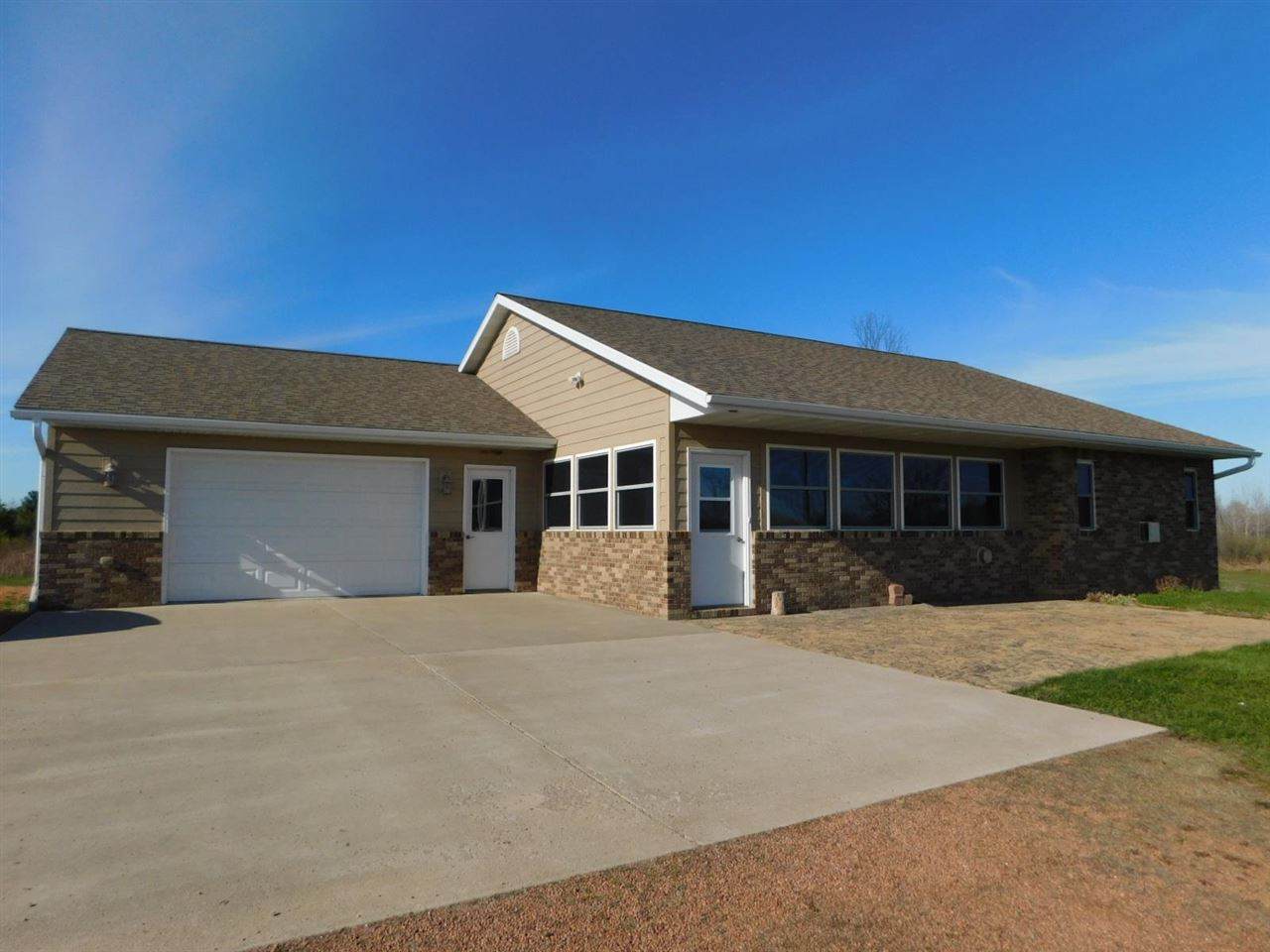 W5250 Row Road - Photo 1