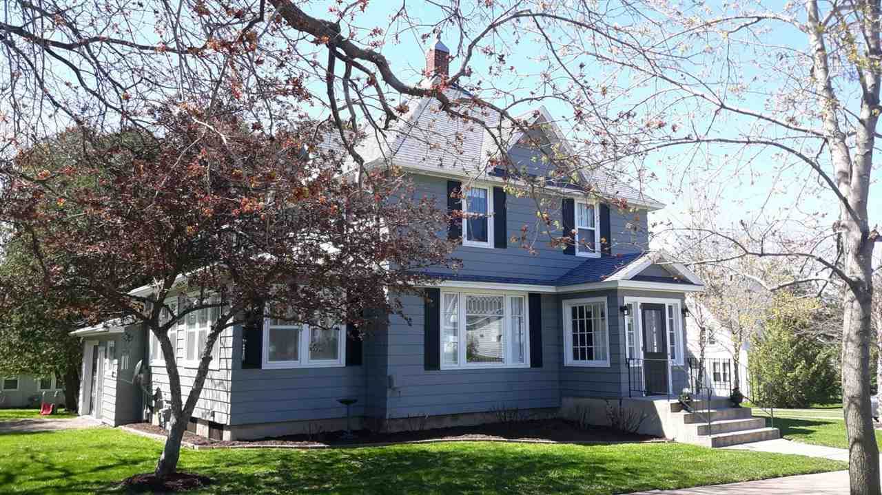 411 Emery Street - Photo 1