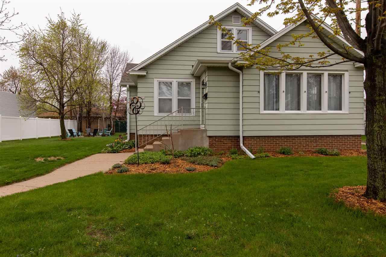1232 Soo Marie Avenue - Photo 1