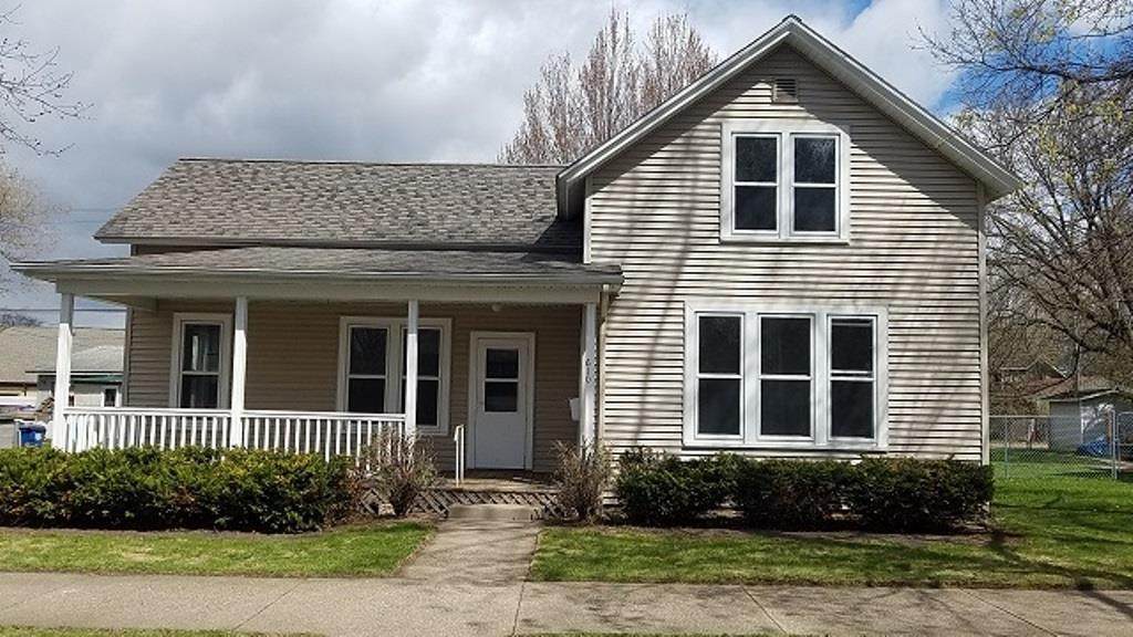 610 Lincoln Avenue - Photo 1