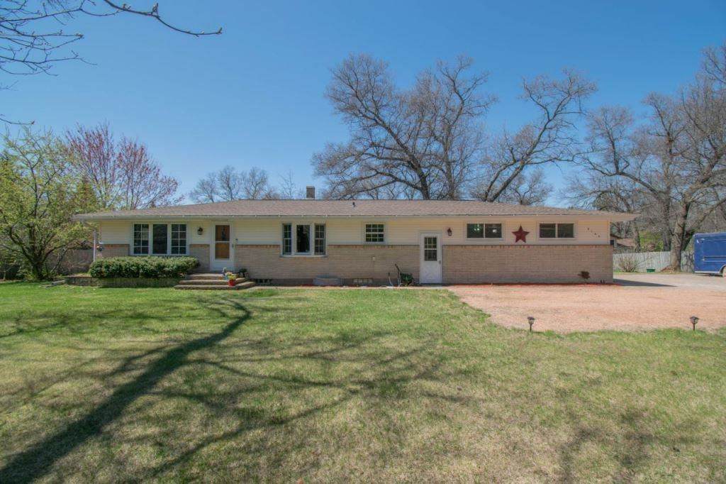 2143 County Road Xx - Photo 1