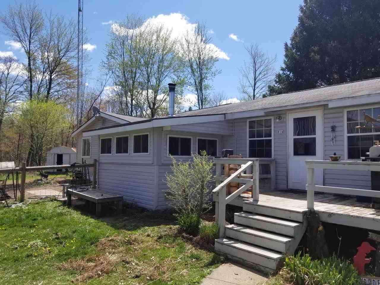 814 10TH AVENUE - Photo 1