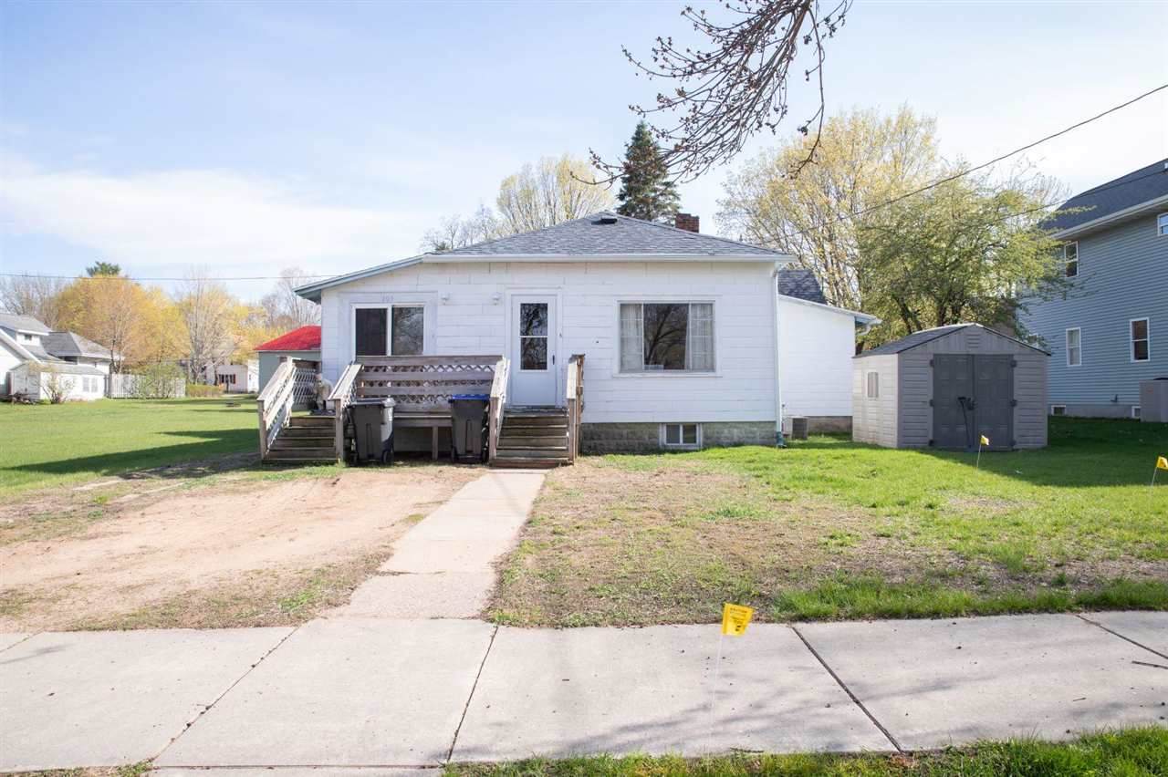 105 Sumner Street - Photo 1