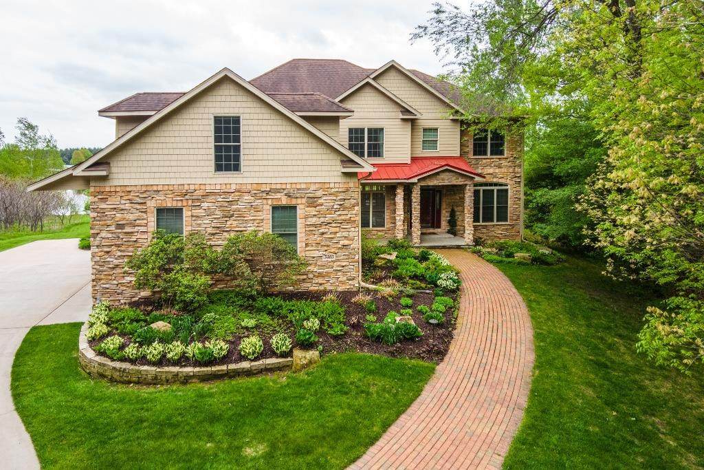 3403 Hidden Links Drive - Photo 1
