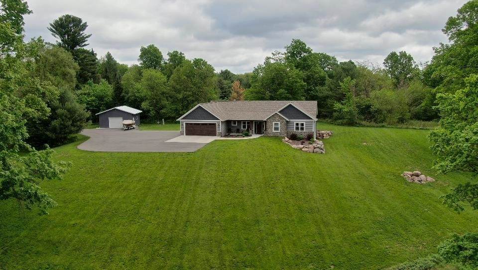 W17569 Birch Lane - Photo 1
