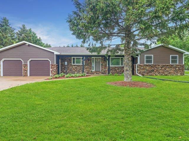 2101 5TH STREET - Photo 1