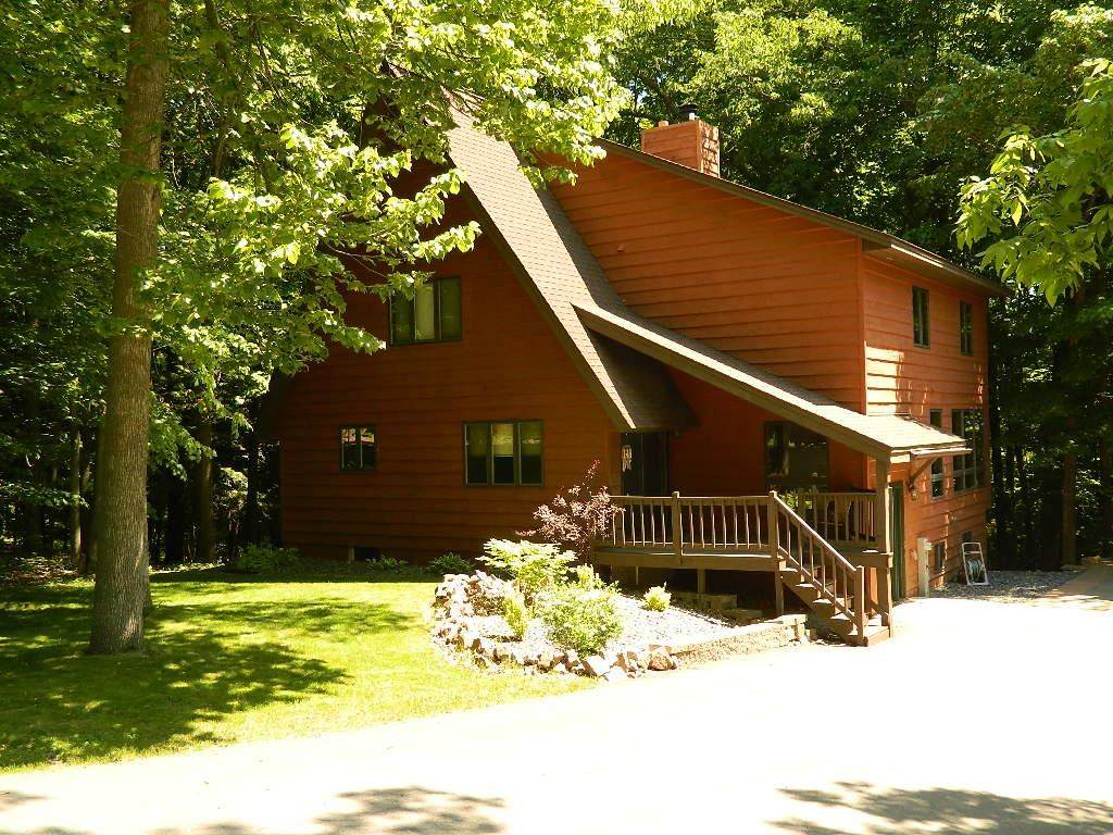 222515 Buttercup Road - Photo 1