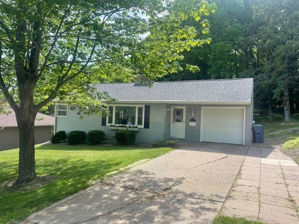 2818 9TH STREET - Photo 1
