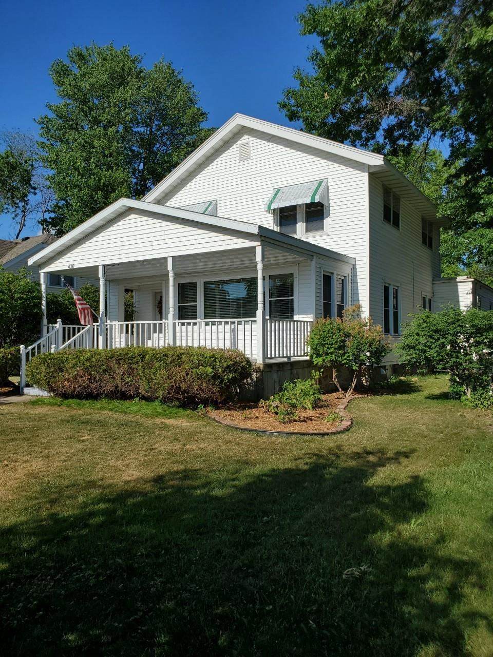 430 5TH STREET - Photo 1