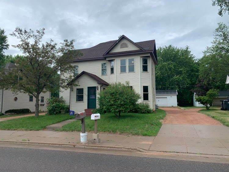 209 4TH STREET - Photo 1