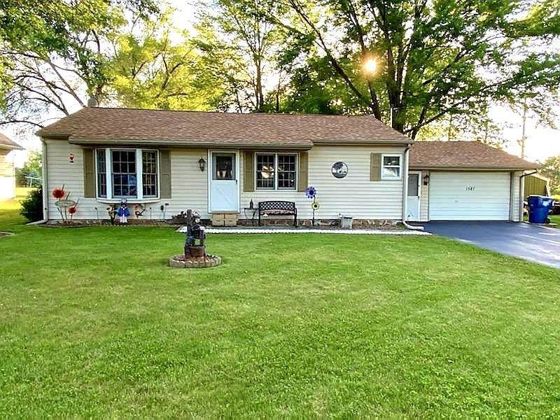 215552 Shore Drive - Photo 1