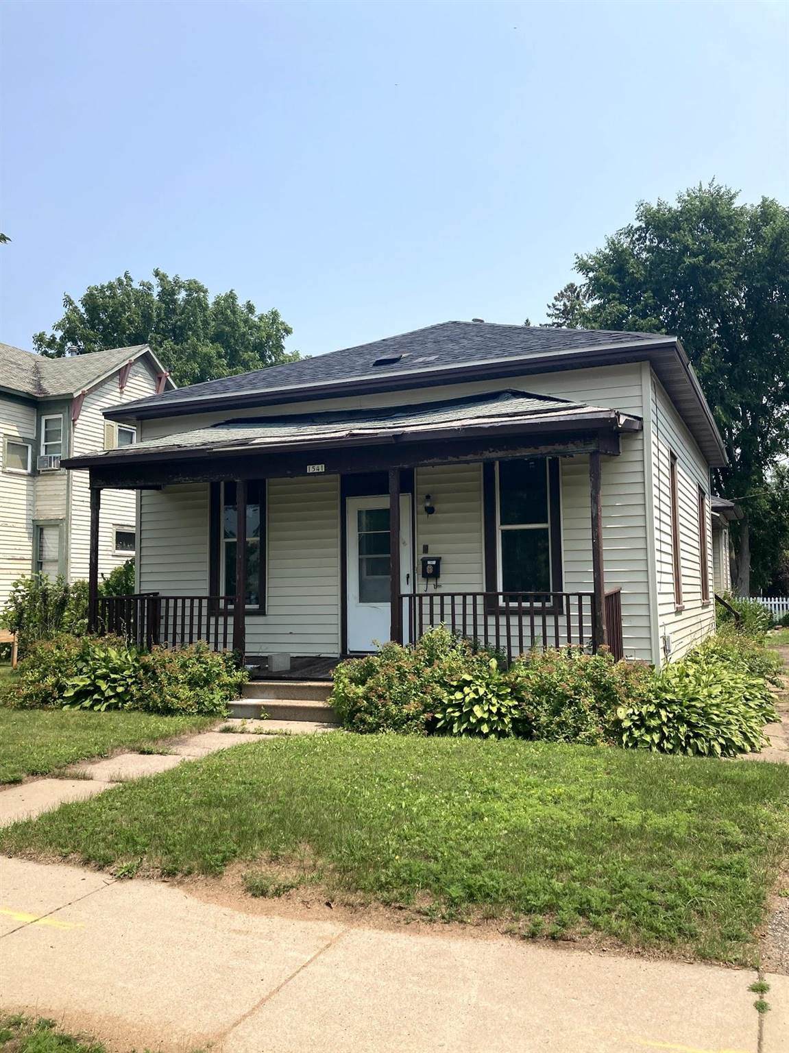 1541 Plover Street - Photo 1