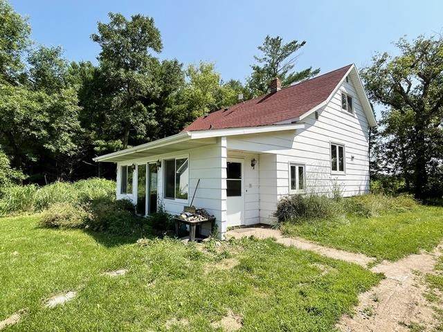 215840 March Rapids Avenue - Photo 1