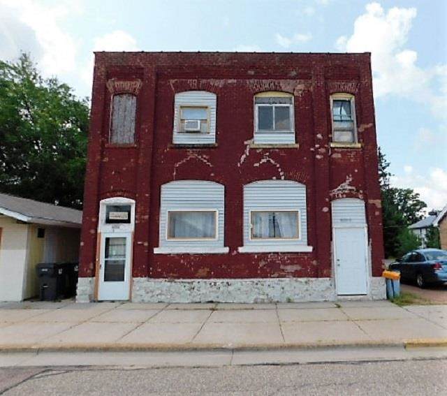 6555 Cameron Avenue - Photo 1