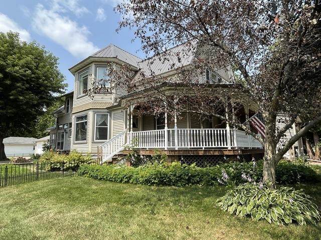 112 Vine Avenue - Photo 1
