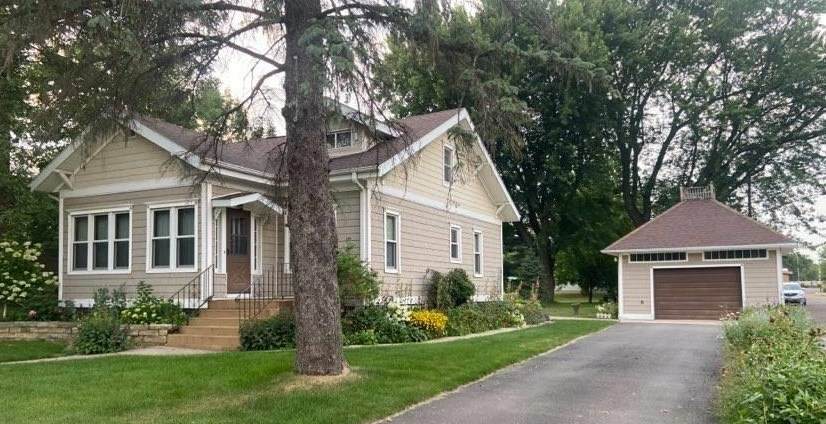 305 County Road A - Photo 1